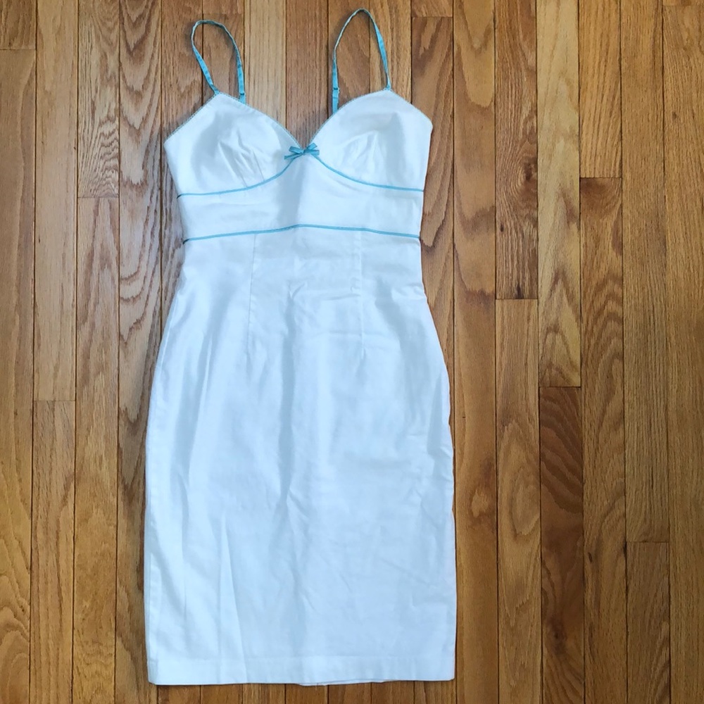 Stretchy cotton dress with straps